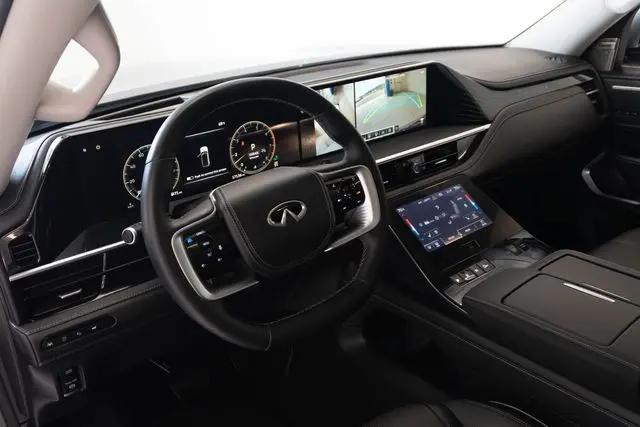 2025 INFINITI QX80 SENSORY AWD