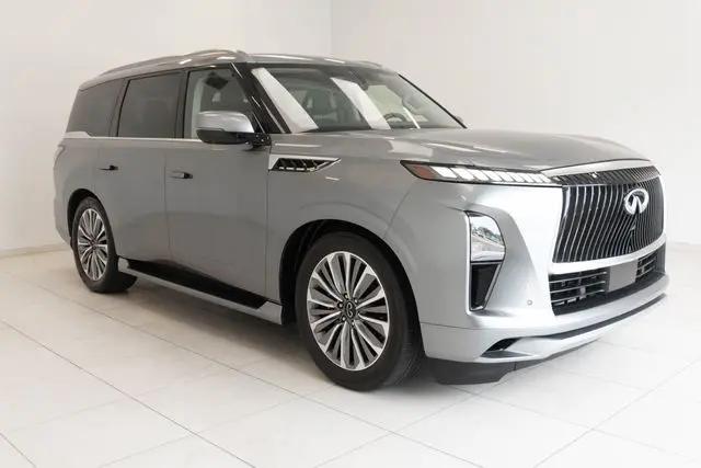 2025 INFINITI QX80 SENSORY AWD