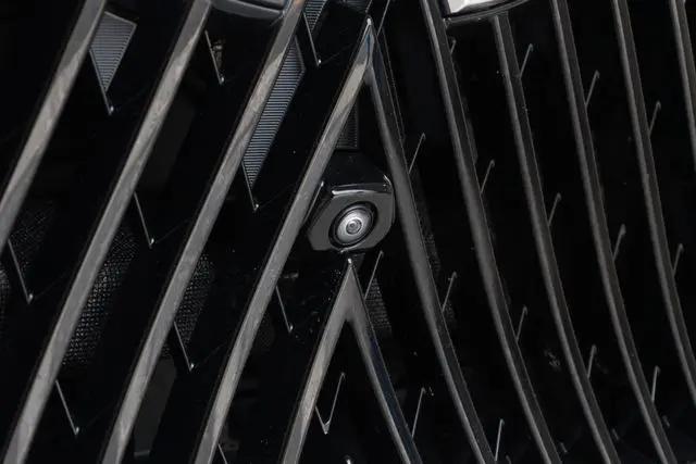 2025 INFINITI QX80 SENSORY AWD
