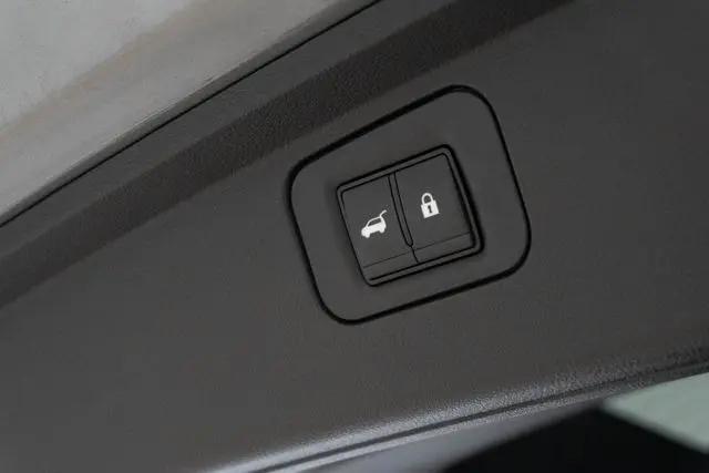 2025 INFINITI QX80 SENSORY AWD