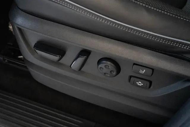 2025 INFINITI QX80 SENSORY AWD