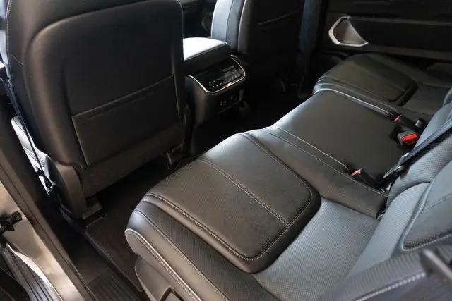 2025 INFINITI QX80 SENSORY AWD