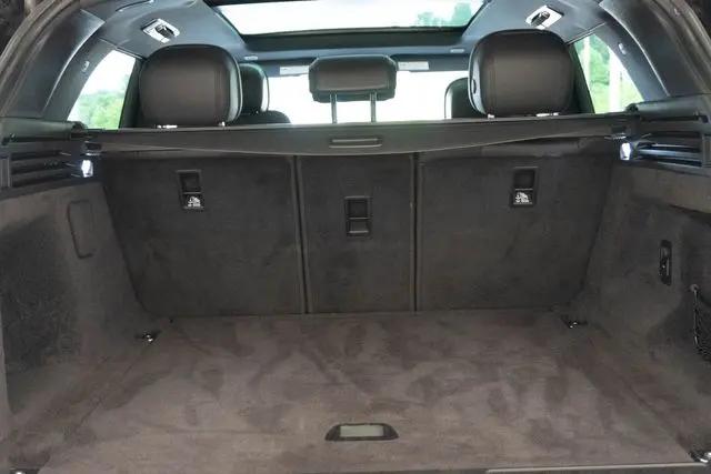 2025 Land Rover Range Rover Sport P360 SE