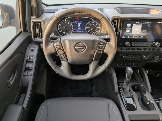 2026 Nissan Frontier Crew Cab SV 4x2