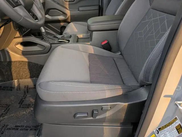 2026 Nissan Frontier Crew Cab SV 4x2