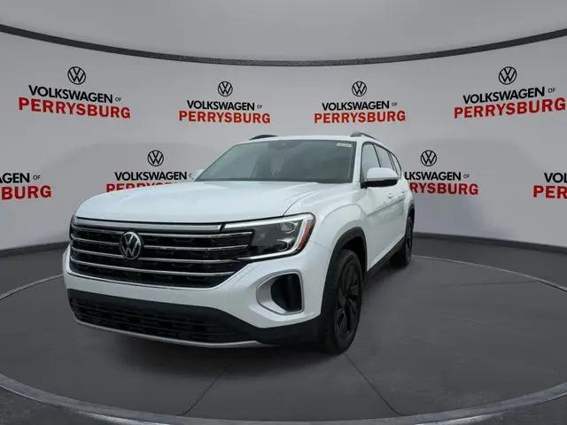 2026 Volkswagen Atlas SE with Technology