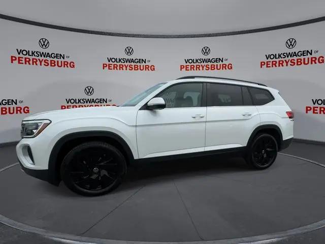 2026 Volkswagen Atlas SE with Technology