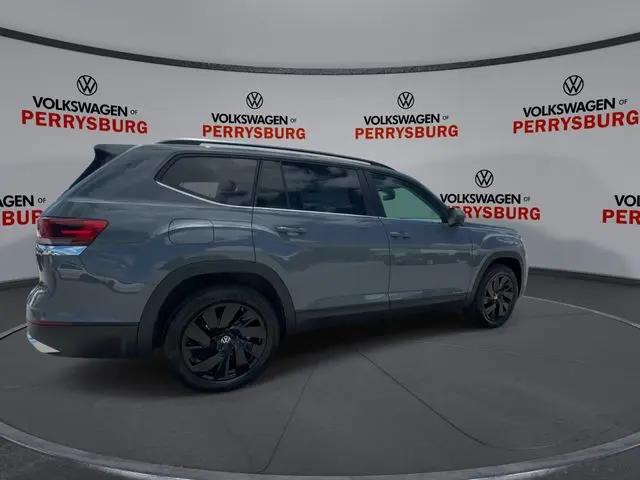2026 Volkswagen Atlas SE with Technology