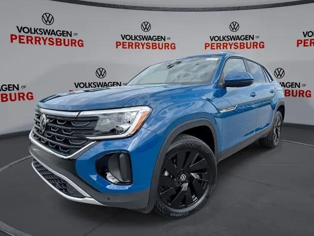 2026 Volkswagen Atlas Cross Sport SE with Technology for sale in Perrysburg, OH