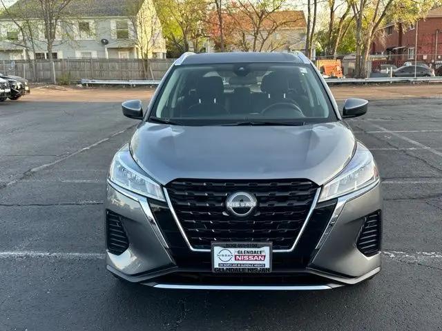 2023 Nissan Kicks SV Xtronic CVT