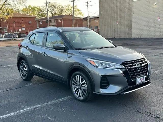 2023 Nissan Kicks SV Xtronic CVT