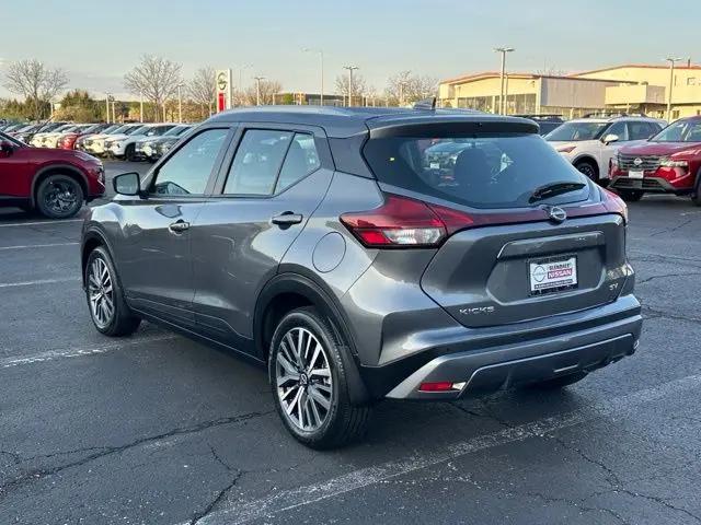 2023 Nissan Kicks SV Xtronic CVT