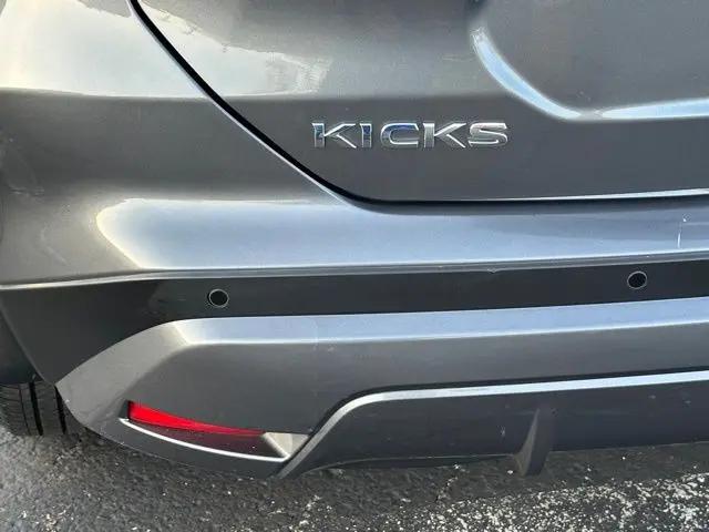 2023 Nissan Kicks SV Xtronic CVT