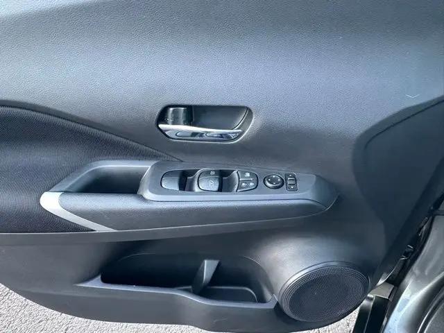 2023 Nissan Kicks SV Xtronic CVT