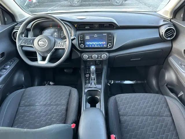 2023 Nissan Kicks SV Xtronic CVT