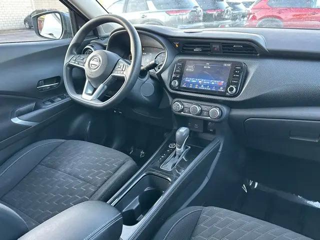 2023 Nissan Kicks SV Xtronic CVT