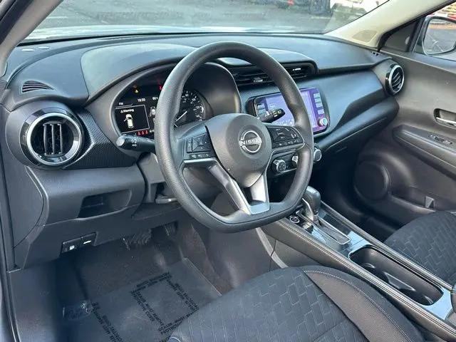 2023 Nissan Kicks SV Xtronic CVT