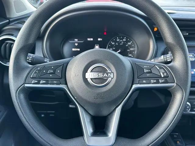 2023 Nissan Kicks SV Xtronic CVT