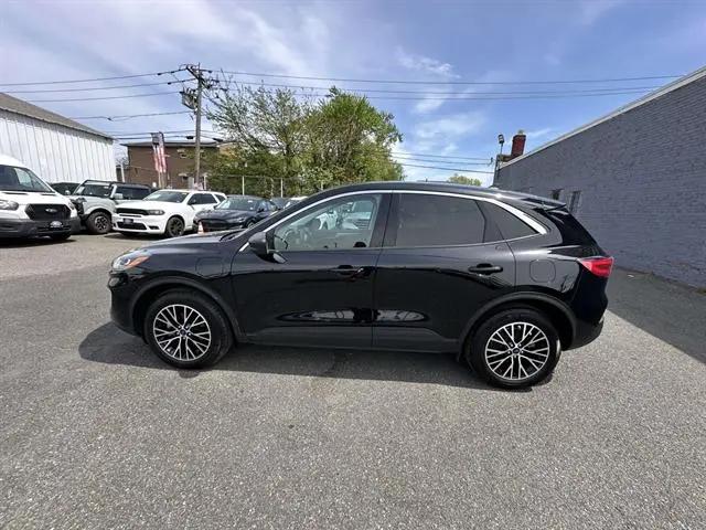 2022 Ford Escape SE Plug-In Hybrid