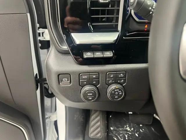 2026 Chevrolet Silverado 2500HD Crew Cab, Standard Bed, LTZ, 4WD
