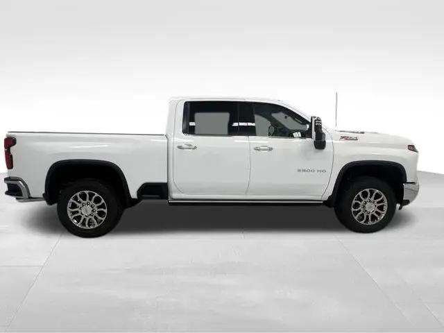 2026 Chevrolet Silverado 2500HD Crew Cab, Standard Bed, LTZ, 4WD