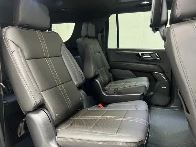 2026 Chevrolet Suburban High Country, 4WD