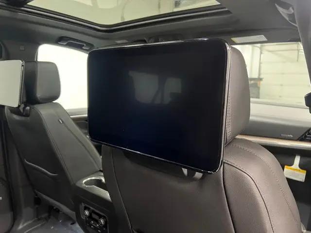 2026 Chevrolet Suburban High Country, 4WD