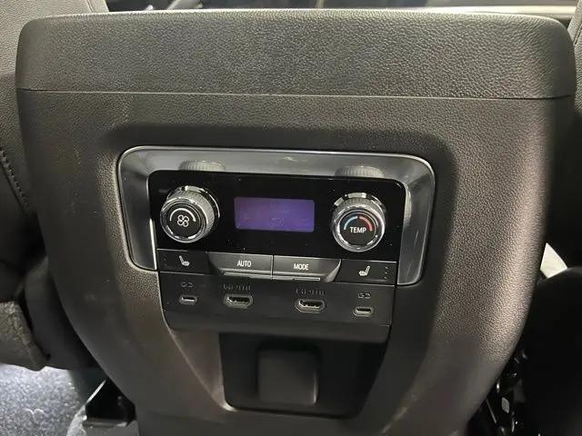 2026 Chevrolet Suburban High Country, 4WD