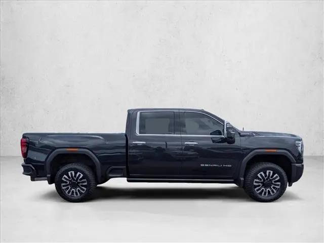 2025 GMC Sierra 2500HD 4WD Crew Cab Standard Bed Denali Ultimate