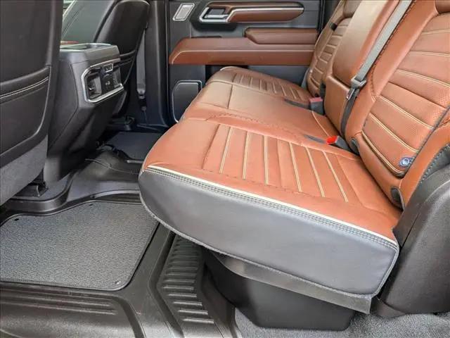 2025 GMC Sierra 2500HD 4WD Crew Cab Standard Bed Denali Ultimate