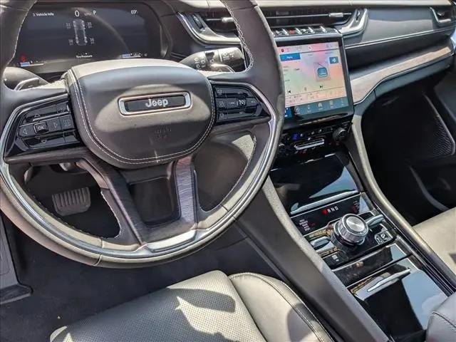 2025 Jeep Grand Cherokee Overland 4x4