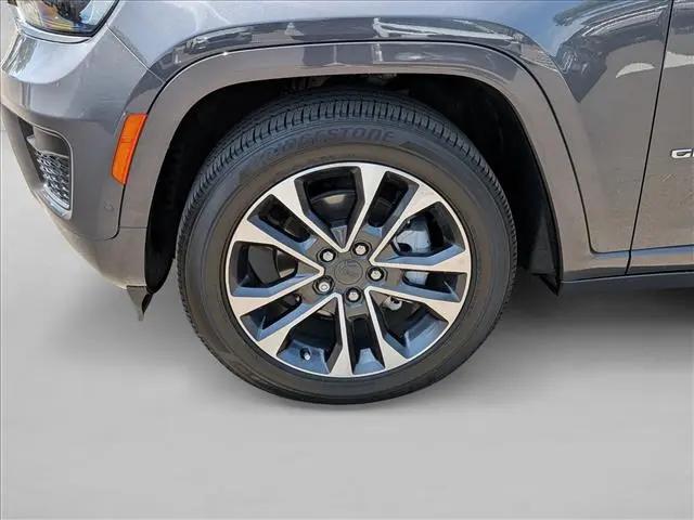 2025 Jeep Grand Cherokee Overland 4x4