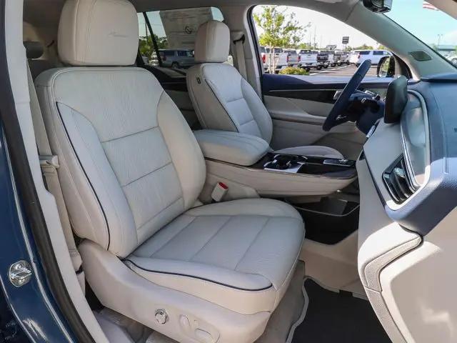 2026 Buick Enclave Avenir FWD