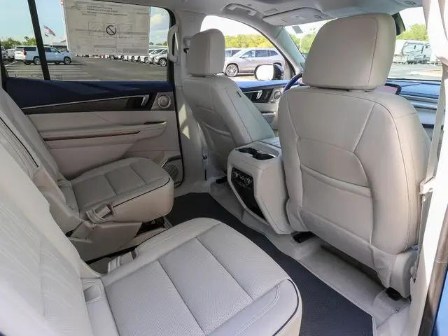 2026 Buick Enclave Avenir FWD