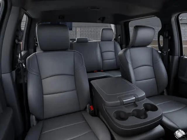 2026 Ram 3500 Tradesman Crew Cab 4x4 8 Box