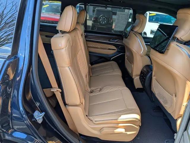 2024 Jeep Grand Cherokee L Summit 4x4