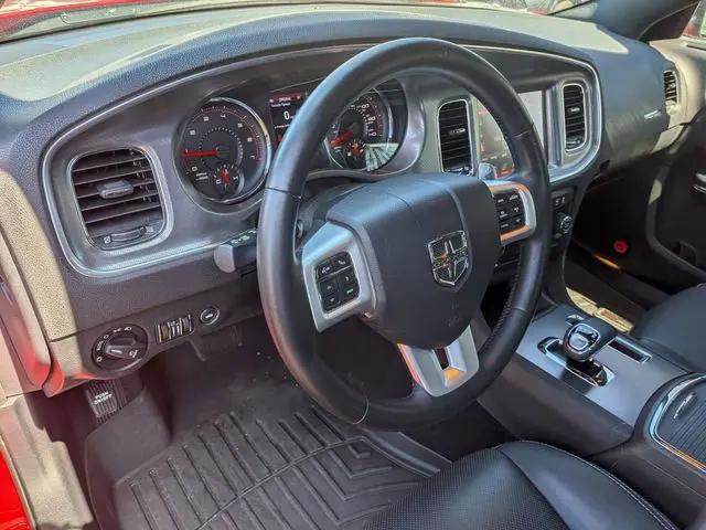 2014 Dodge Charger SXT Plus