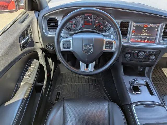 2014 Dodge Charger SXT Plus