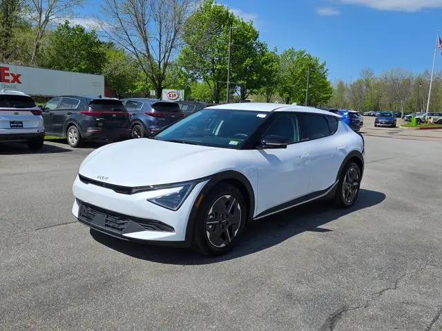 2026 Kia EV6 Wind AWD