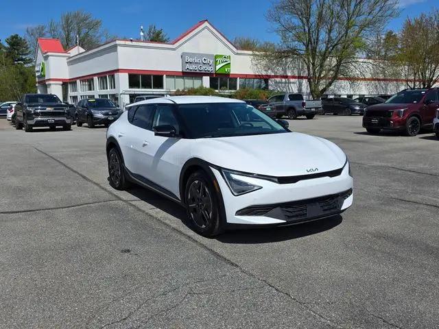 2026 Kia EV6 Wind AWD