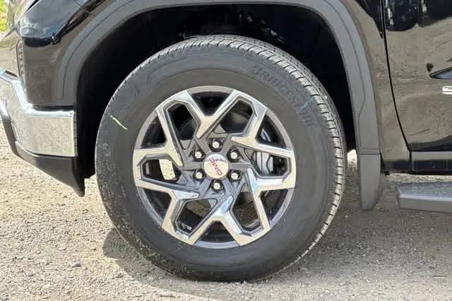2026 GMC Sierra 1500 Crew Cab, Short Bed, SLT, 4WD