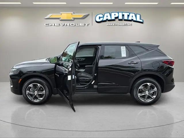 2025 Chevrolet Blazer AWD 2LT