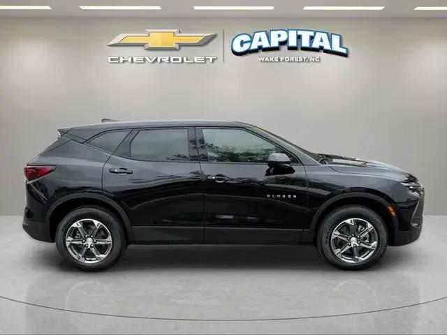 2025 Chevrolet Blazer AWD 2LT