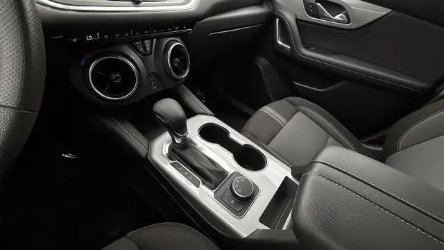 2025 Chevrolet Blazer AWD 2LT