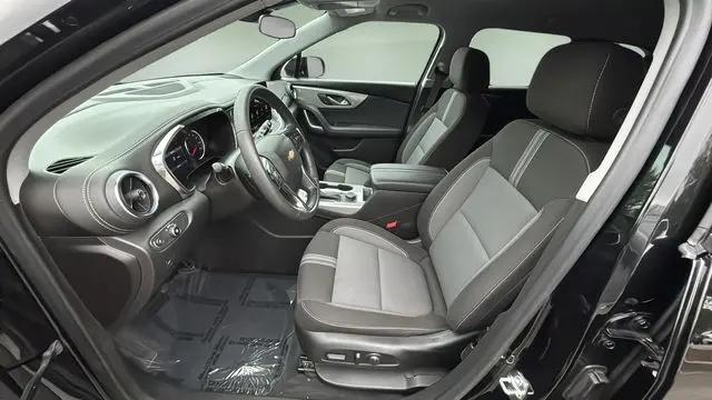 2025 Chevrolet Blazer AWD 2LT