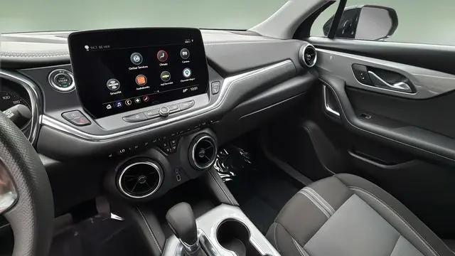 2025 Chevrolet Blazer AWD 2LT