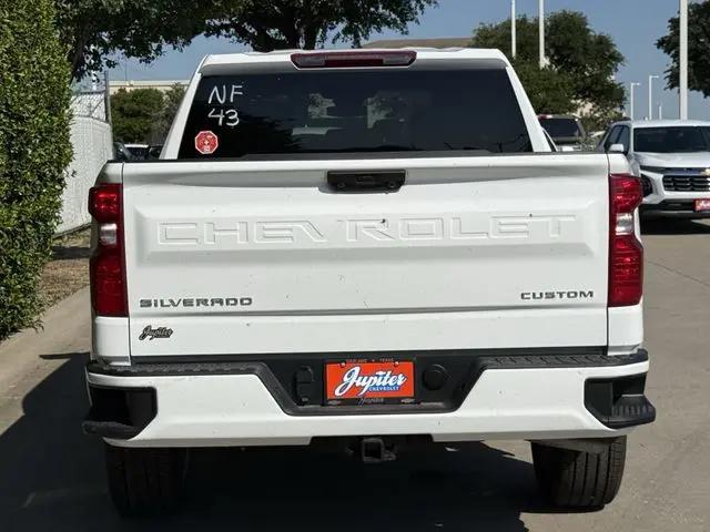 2026 Chevrolet Silverado 1500 2WD Crew Cab Short Bed Custom