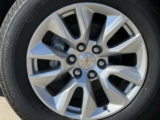 2026 Chevrolet Silverado 1500 2WD Crew Cab Short Bed Custom