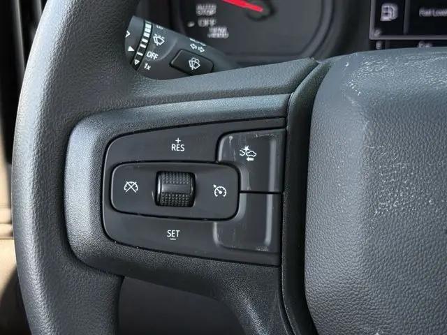 2026 Chevrolet Silverado 1500 2WD Crew Cab Short Bed Custom