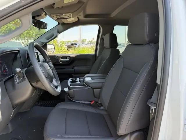 2026 Chevrolet Silverado 1500 2WD Crew Cab Short Bed Custom
